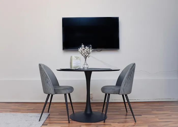Spacious Cozy Corner