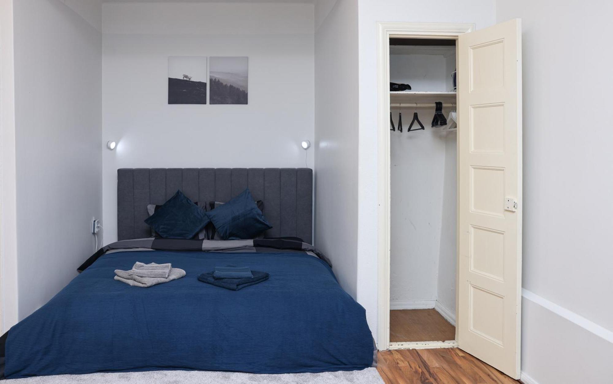 Apartment Spacious Cozy Corner